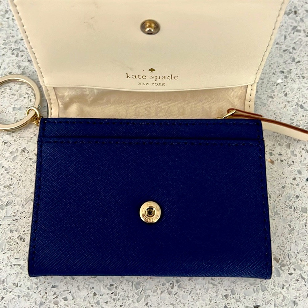 Key Chain small wallet w/picture id on back